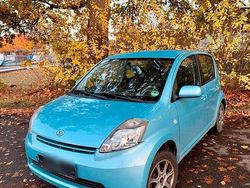 Blau Gebraucht 2006 Daihatsu Sirion Kleinwagen | 2.000 € (Fairer Preis)