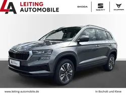 Grau Neu 2025 Skoda Karoq Tour SUV | 38.845 € (Teuer)