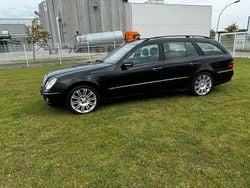 Schwarz Gebraucht 2006 Mercedes E500 Kombi | 6.399 € (Superpreis)