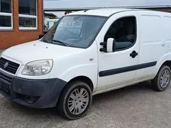 Weiß Gebraucht 2005 Fiat Doblò Van / Kleinbus | 1.190 € (Fairer Preis)