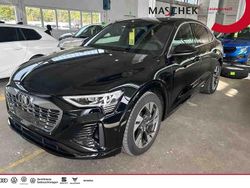 Mythosschwarz metallic Gebraucht 2023 Audi Q8 e-tron S-Line SUV | 45.840 € (Guter Preis)