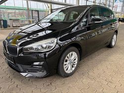 Schwarz Gebraucht 2021 BMW 218 Sport Line Kombi | 19.499 € (Guter Preis)
