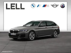 Grau Gebraucht 2021 BMW 520 M Sport Kombi | 33.850 € (Teuer)