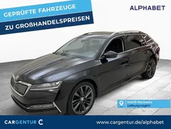 Black magic perleffekt (metallic) Gebraucht 2020 Skoda Superb Style Kombi | 22.590 € (Guter Preis)