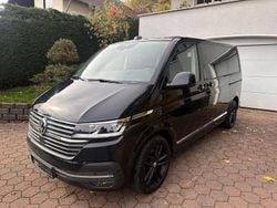 Schwarz Gebraucht 2022 VW T6.1 Highline Van | 48.800 € (Etwas zu teuer)
