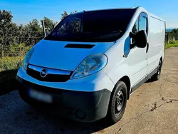 Weiß Gebraucht 2009 Opel Vivaro Van | 7.900 € (Guter Preis)
