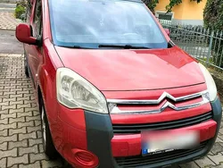 Rot Gebraucht 2009 Citroën Berlingo Van / Kleinbus | 3.350 €