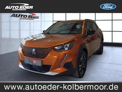 Orange Gebraucht 2022 Peugeot e-2008 Allure SUV | 20.990 € (Fairer Preis)