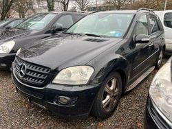 Schwarz Gebraucht 2006 Mercedes ML320 SUV | 2.750 € (Superpreis)