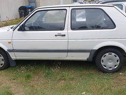Weiß Gebraucht 1991 VW Golf III Kleinwagen | 1.500 €