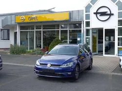 Blau Gebraucht 2018 VW Golf VII Join Kombi | 15.300 € (Fairer Preis)