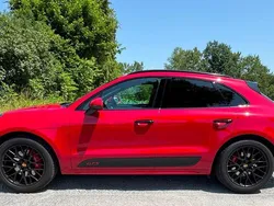 Rot Gebraucht 2021 Porsche Macan GTS SUV | 75.900 € (Teuer)