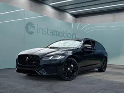 Schwarz Gebraucht 2024 Jaguar XF Limousine | 59.299 €