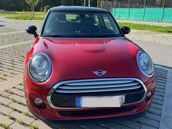 Rot Gebraucht 2015 Mini Cooper D Kleinwagen | 8.970 €