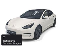 Weiß Gebraucht 2021 Tesla Model 3 Long Range AWD Limousine | 28.400 € (Fairer Preis)