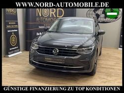 Grau Gebraucht 2022 VW Tiguan Life SUV | 20.900 € (Guter Preis)