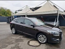Braun Gebraucht 2016 Renault Mégane III LIMITED Limousine | 8.500 € (Fairer Preis)