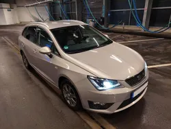 Silber Gebraucht 2013 Seat Ibiza ST FR Kombi | 8.200 € (Fairer Preis)