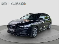 Obsidianschwarz metallic Gebraucht 2024 Ford Focus ST-Line Kombi | 22.420 € (Superpreis)