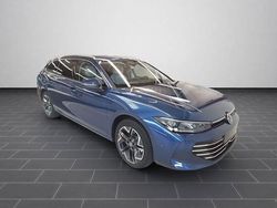 Reef blue metallic (metallic) Gebraucht 2025 VW Passat Kombi | 44.900 € (Superpreis)