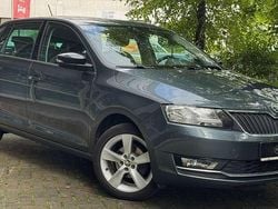 Grau Gebraucht 2019 Skoda Rapid Kombi | 9.999 € (Fairer Preis)
