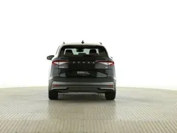 Blackmagic perleffekt Gebraucht 2024 Skoda Enyaq iV SUV | 37.680 € (Etwas zu teuer)