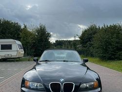 Schwarz Gebraucht 1998 BMW Z3 Cabrio | 3.290 €