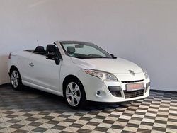 Weiß Gebraucht 2011 Renault Mégane III Dynamique Cabrio | 6.999 € (Etwas zu teuer)