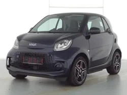 Sapphire blue metallic Gebraucht 2021 Smart ForTwo Electric Drive Premium Coupé | 11.111 € (Fairer Preis)
