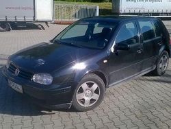 Schwarz Gebraucht 1998 VW Golf IV Kleinwagen | 1.150 €