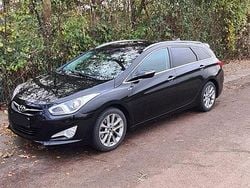 Schwarz Gebraucht 2013 Hyundai i40 Edition Kombi | 8.590 € (Fairer Preis)