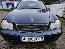 Mercedes C180