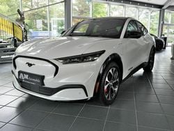 Weiß Gebraucht 2024 Ford Mustang Mach-E Premium SUV | 40.800 € (Superpreis)