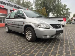 Silber Gebraucht 2002 Chrysler Grand Voyager Limited Van / Kleinbus | 4.499 € (Teuer)
