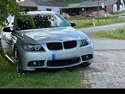 Silber Gebraucht 2007 BMW M3 Sport Line Limousine | 5.000 €