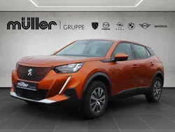 Orange Gebraucht 2021 Peugeot e-2008 Active SUV | 14.990 € (Superpreis)