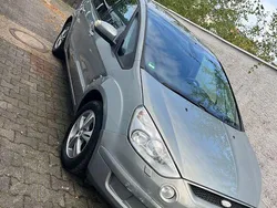 Grau Gebraucht 2010 Ford S-MAX S Van / Kleinbus | 4.900 € (Fairer Preis)