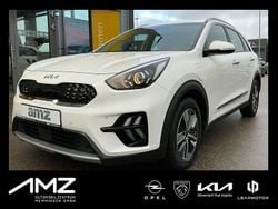 (ud) schneeweiss Gebraucht 2021 Kia Niro Vision SUV | 17.980 € (Guter Preis)
