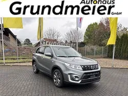 Grau Gebraucht 2019 Suzuki Vitara Comfort SUV | 15.989 € (Fairer Preis)