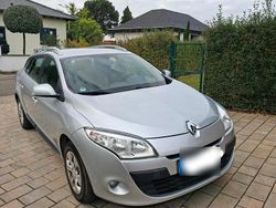 Grau Gebraucht 2011 Renault Mégane GrandTour Kombi | 3.500 € (Fairer Preis)