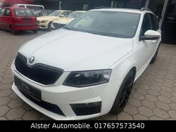 Weiß Gebraucht 2017 Skoda Octavia RS Kombi | 13.400 € (Guter Preis)