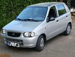 Silber Gebraucht 2005 Suzuki Alto Kleinwagen | 555 €