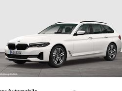 Weiß Gebraucht 2023 BMW 520 Sport Line Kombi | 34.490 € (Guter Preis)