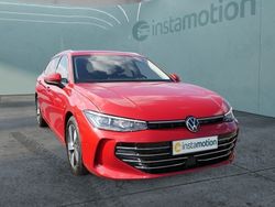 Rot Gebraucht 2024 VW Passat Kombi | 35.180 € (Superpreis)