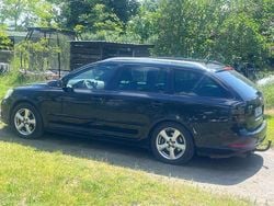 Schwarz Gebraucht 2009 Skoda Octavia Kombi | 6.300 € (Teuer)