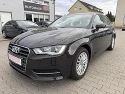 Braun Gebraucht 2015 Audi A3 Sportback Exclusive Kombi | 13.900 € (Fairer Preis)