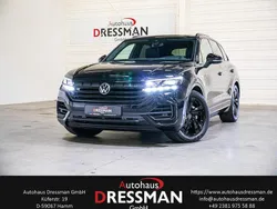 Deep black perleffekt Gebraucht 2022 VW Touareg R-line SUV | 55.960 € (Etwas zu teuer)