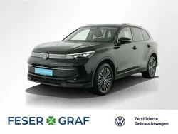 Deep black perleffekt Gebraucht 2024 VW Tiguan Life SUV | 36.905 € (Fairer Preis)