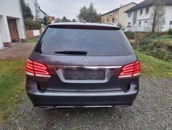 Grau Gebraucht 2015 Mercedes E350 Kombi | 15.500 € (Teuer)