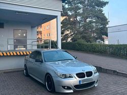 Silber Gebraucht 2003 BMW 530 M Sport Limousine | 9.200 € (Etwas zu teuer)